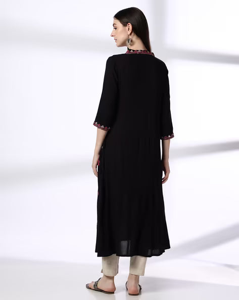 Women Embroidered V-Neck A-Line Kurta